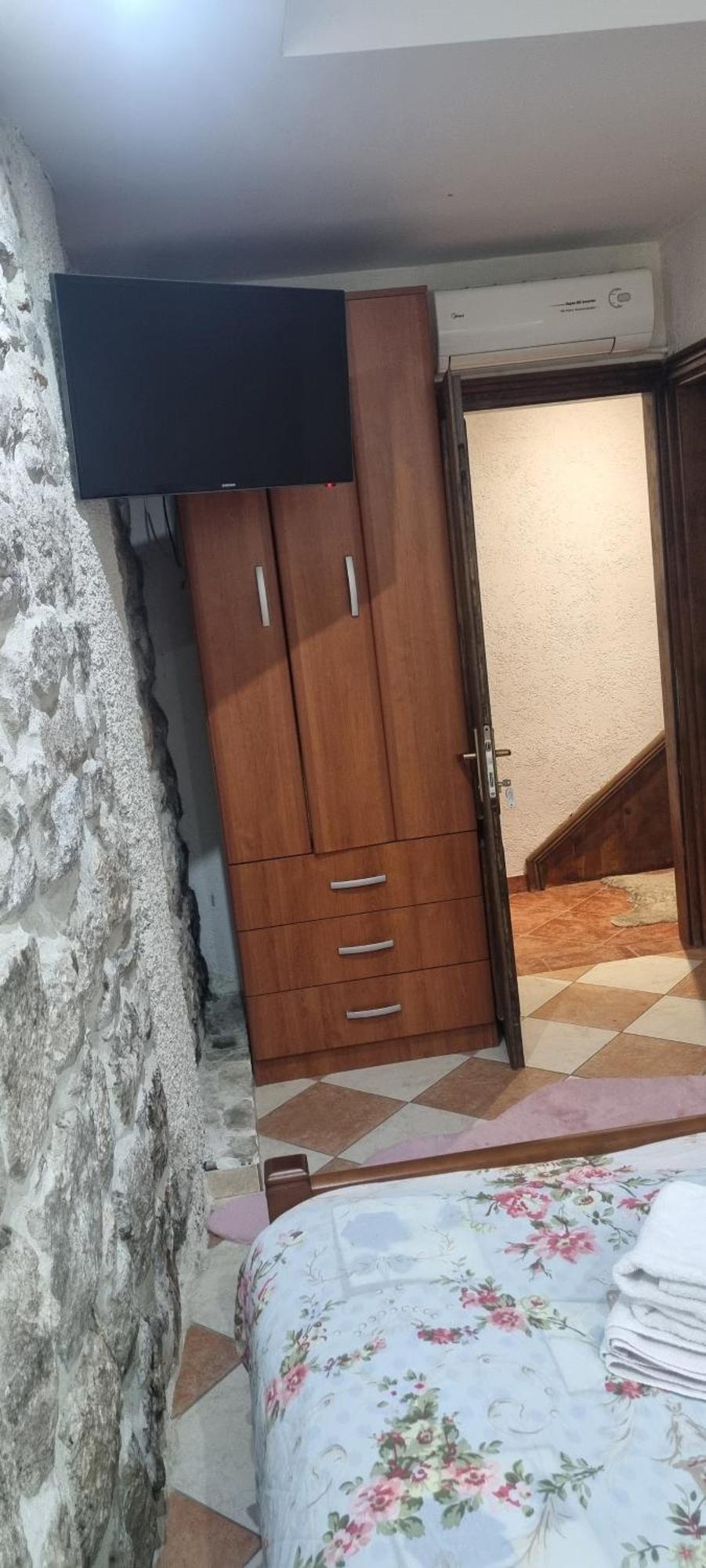 Little Bay Apartments Kotor Room photo